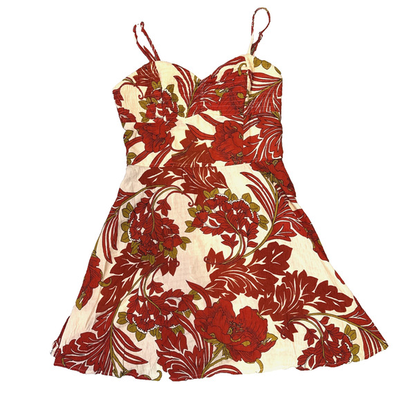 B.O.G‎ Collective Women's Red & Cream Floral Dress Size Medium Fit and Flare NWT - Picture 1 of 9